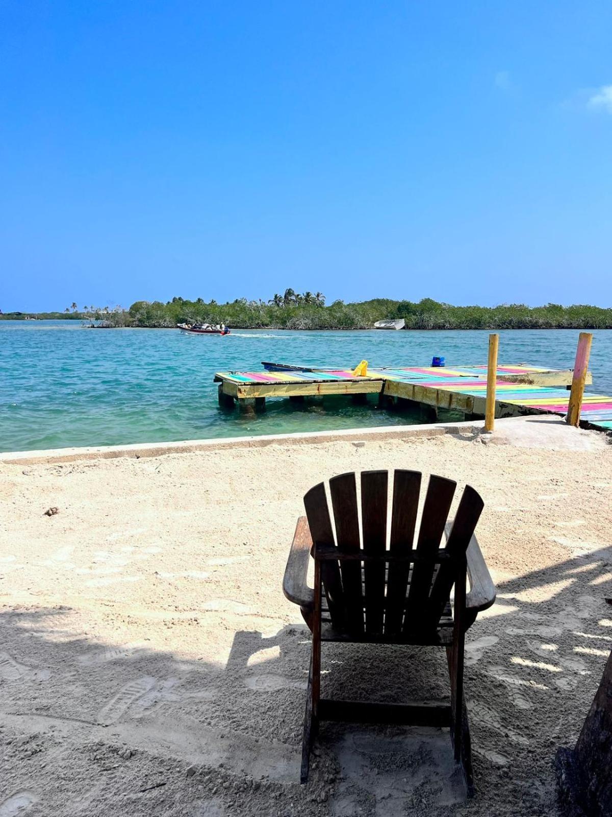 Hotel El Arca Tintipan Island Exterior foto